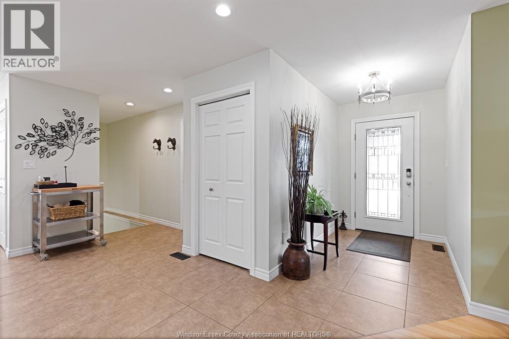 160 Hanlan Street South, Essex, Ontario  N8M 3H1 - Photo 6 - 26016996