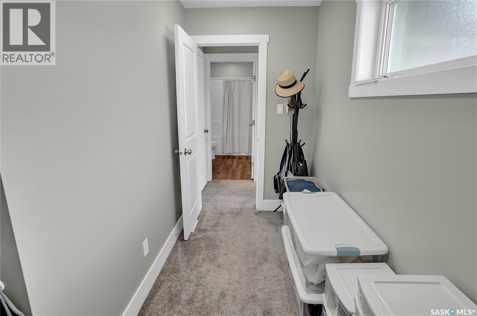 1049 Maplewood Drive, Moose Jaw, Saskatchewan  S6J 0B6 - Photo 26 - SK042583