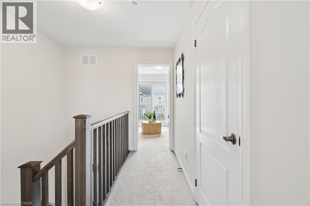 210 Law Drive, Guelph, Ontario N1E 0P6 - Photo 21 - 40848365