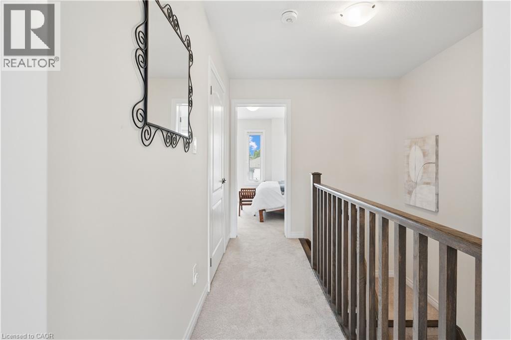 210 Law Drive, Guelph, Ontario N1E 0P6 - Photo 28 - 40848365