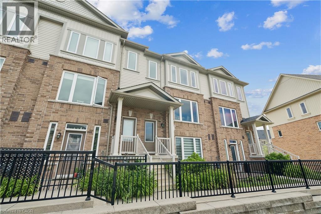 210 Law Drive, Guelph, Ontario N1E 0P6 - Photo 3 - 40848365