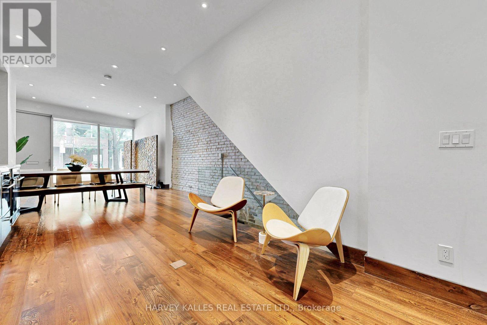 819 Dundas Street W, Toronto, Ontario  M6J 1V4 - Photo 16 - C13565784