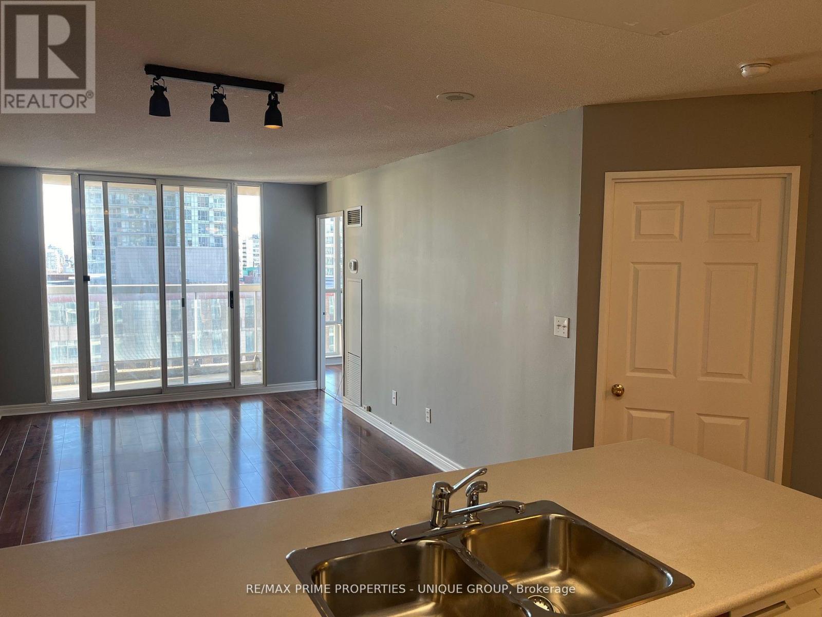 1506 - 43 Eglinton Avenue E, Toronto, Ontario  M4P 1A5 - Photo 7 - C13565888