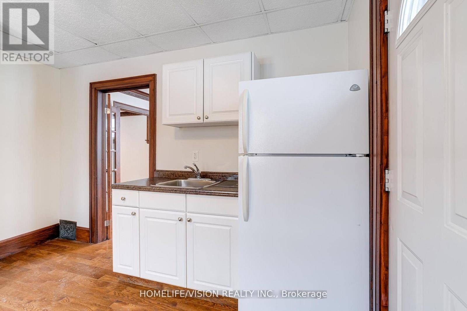 123 Mary Street E, Whitby, Ontario  L1N 2P3 - Photo 20 - E13565768