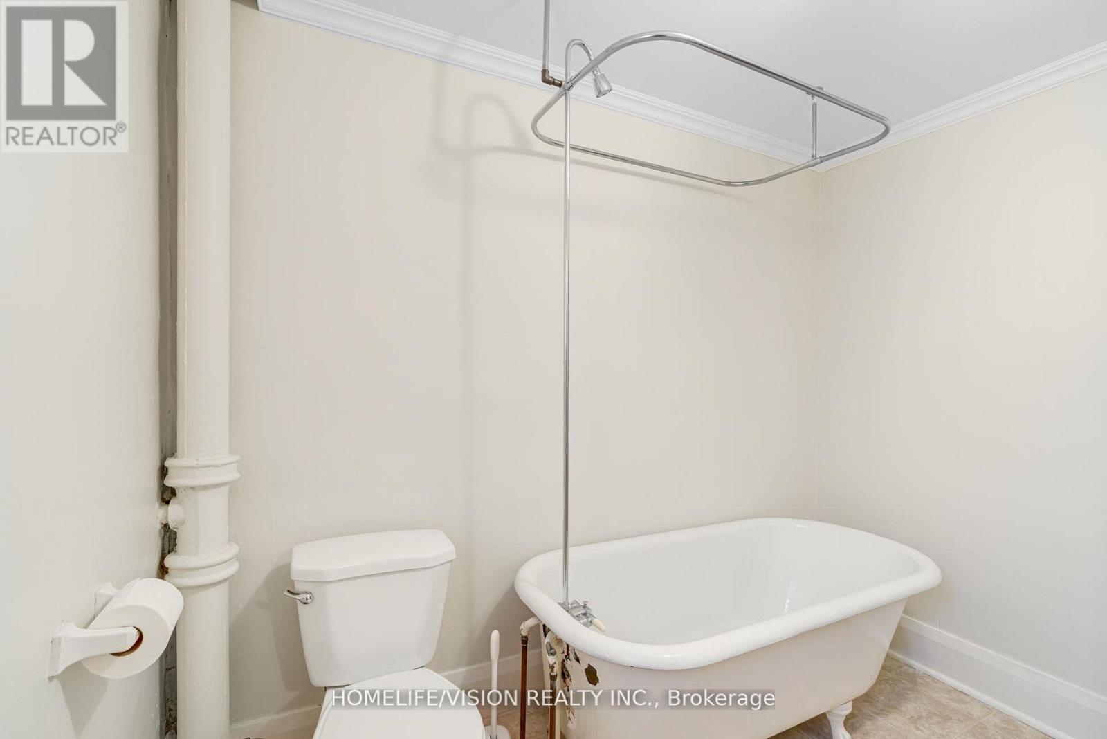 123 Mary Street E, Whitby, Ontario  L1N 2P3 - Photo 33 - E13565768