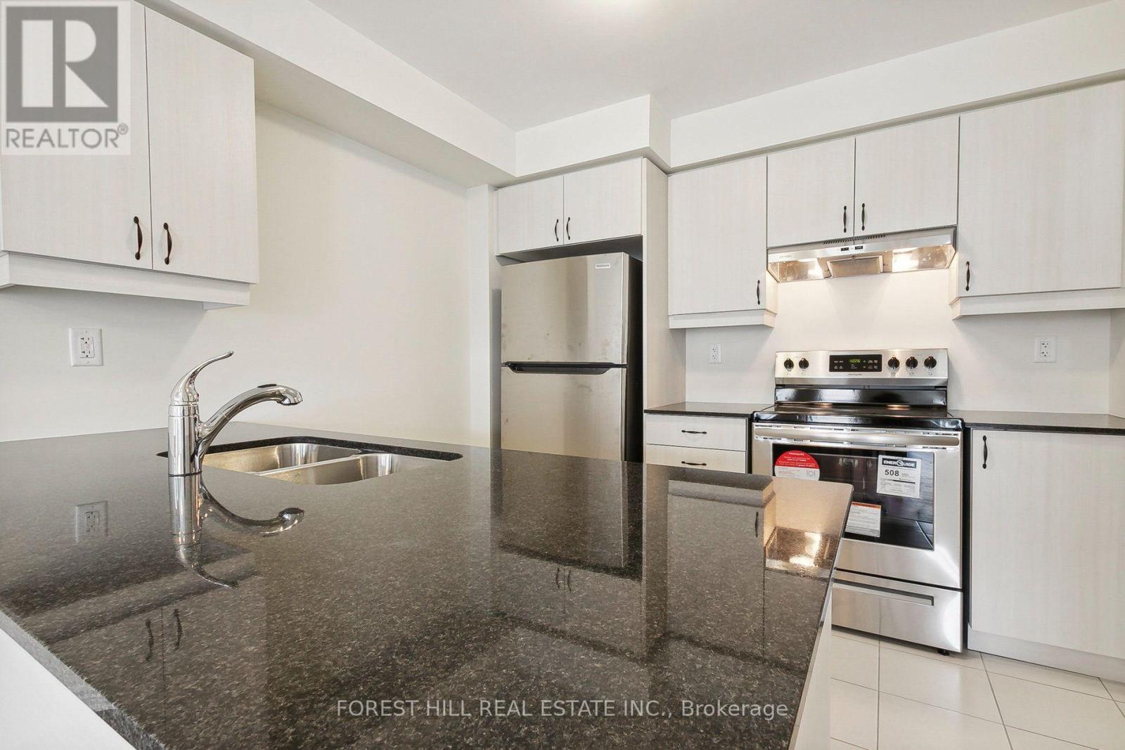 3374 Swordbill Street, Pickering, Ontario  L1X 0N1 - Photo 24 - E13565838