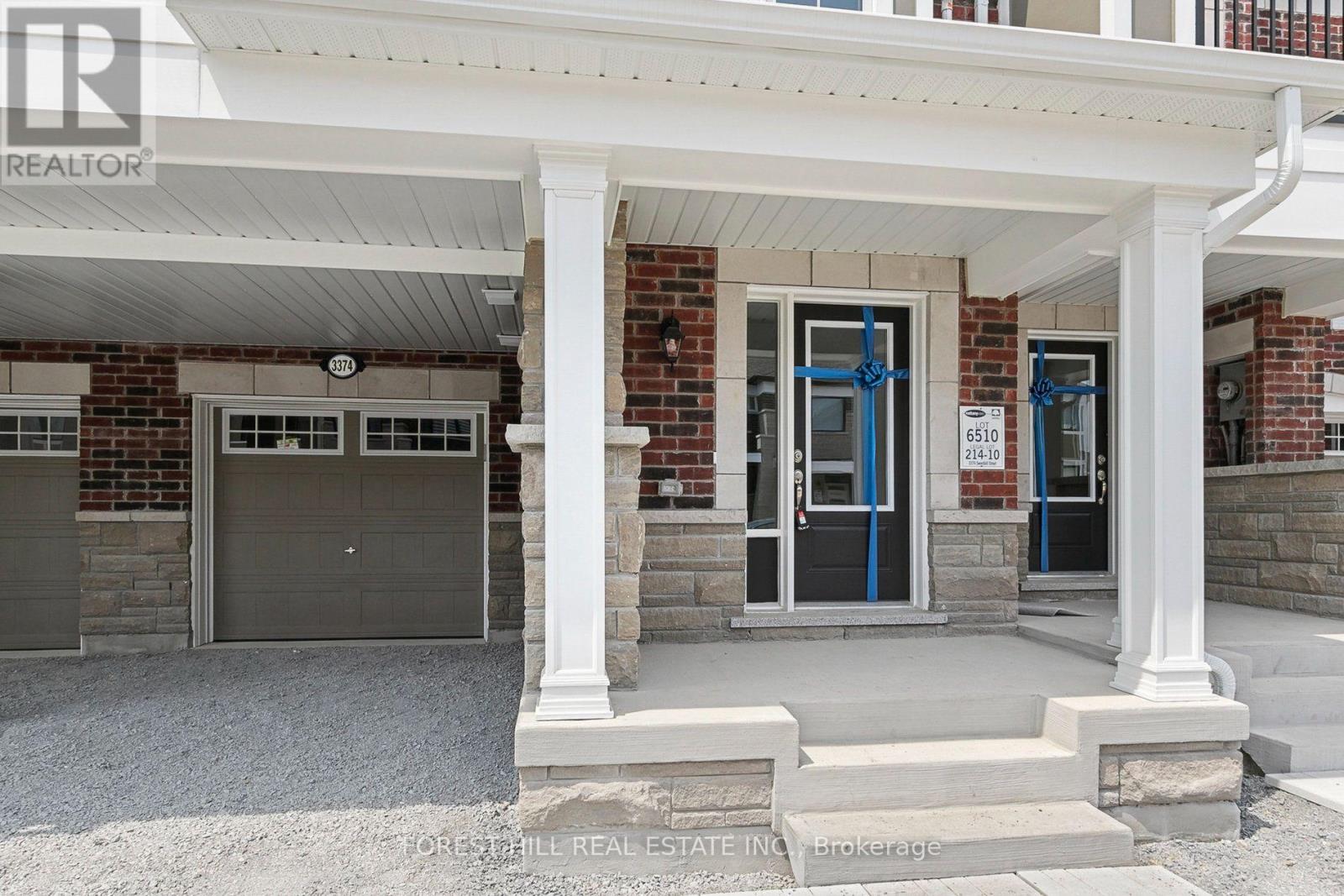 3374 Swordbill Street, Pickering, Ontario  L1X 0N1 - Photo 3 - E13565838