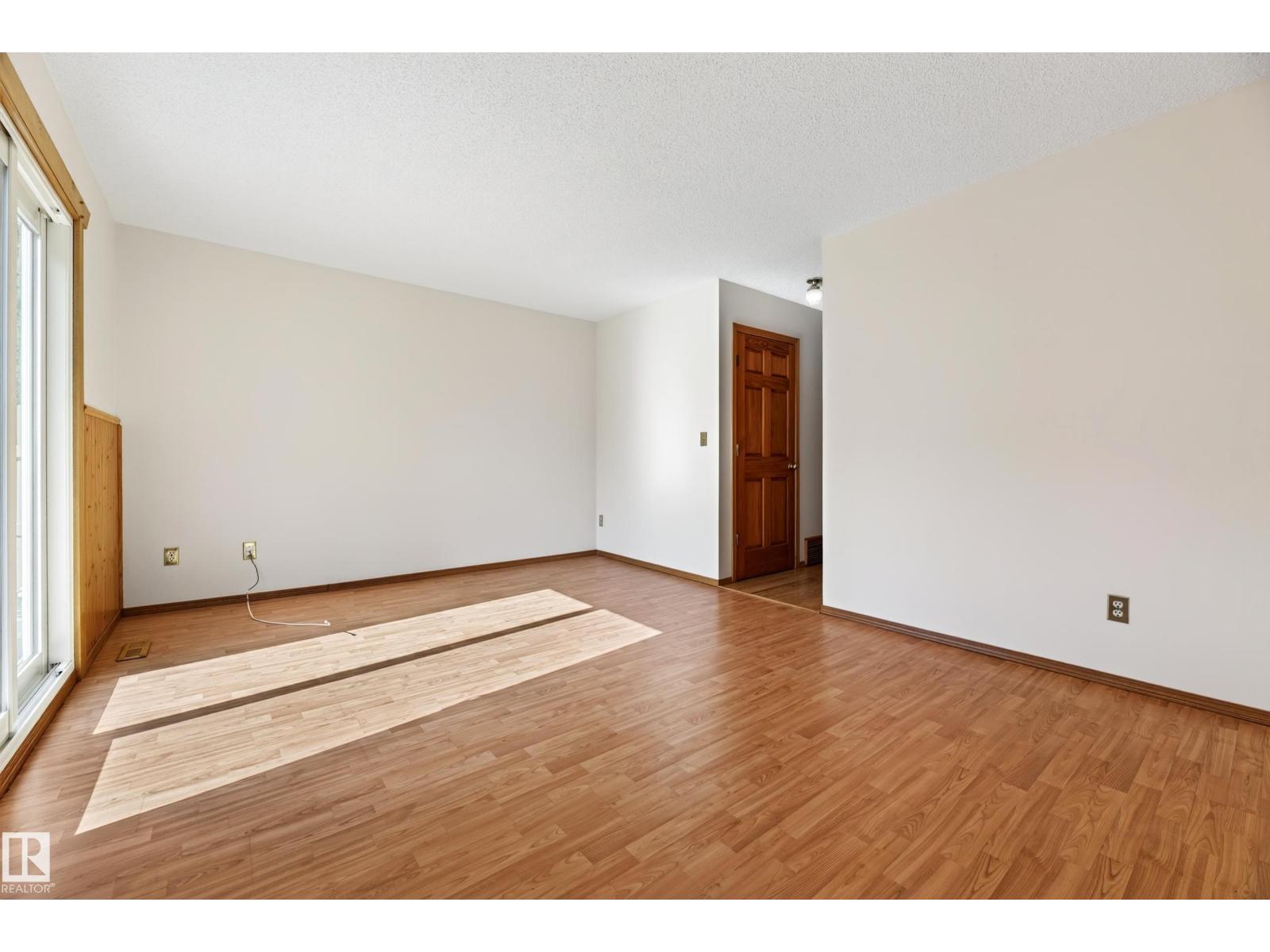 Unknown Address, ,    - Photo 19 - E4498844