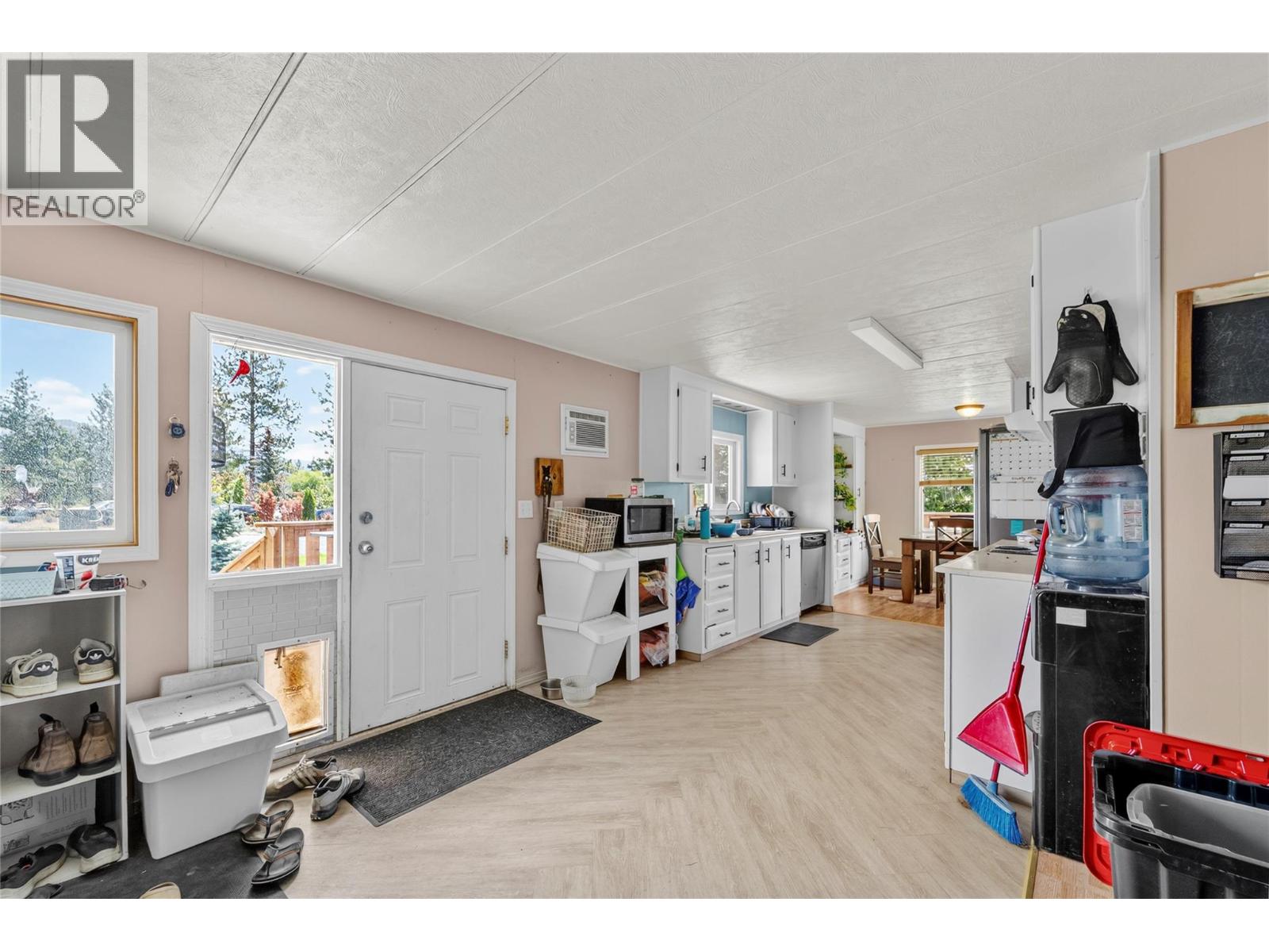 2588 Kinvig Street, Merritt, British Columbia  V0K 1Y0 - Photo 11 - 10394075