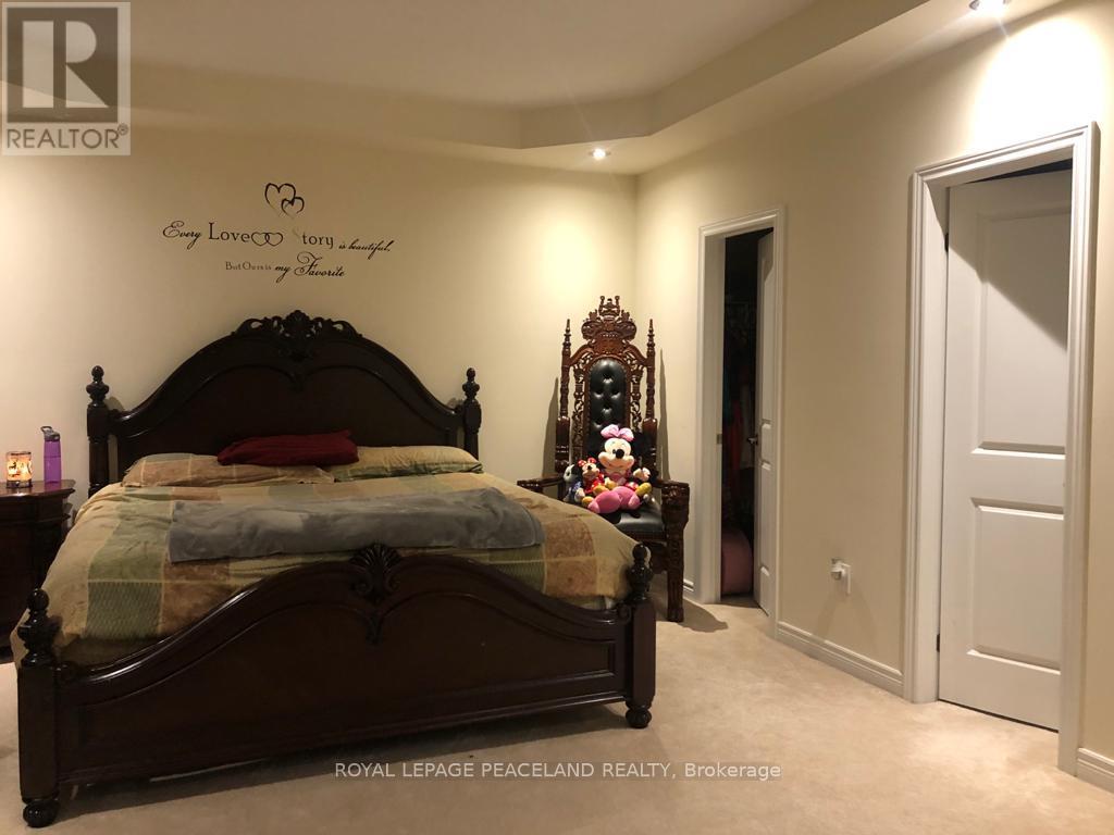 11 Mowder Drive, Aurora, Ontario  L4G 7C4 - Photo 15 - N13565892