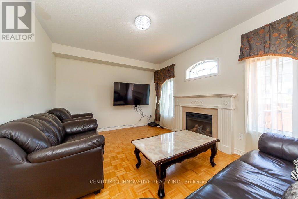 116 Riverwalk Drive, Markham, Ontario  L6B 0B9 - Photo 15 - N13565910