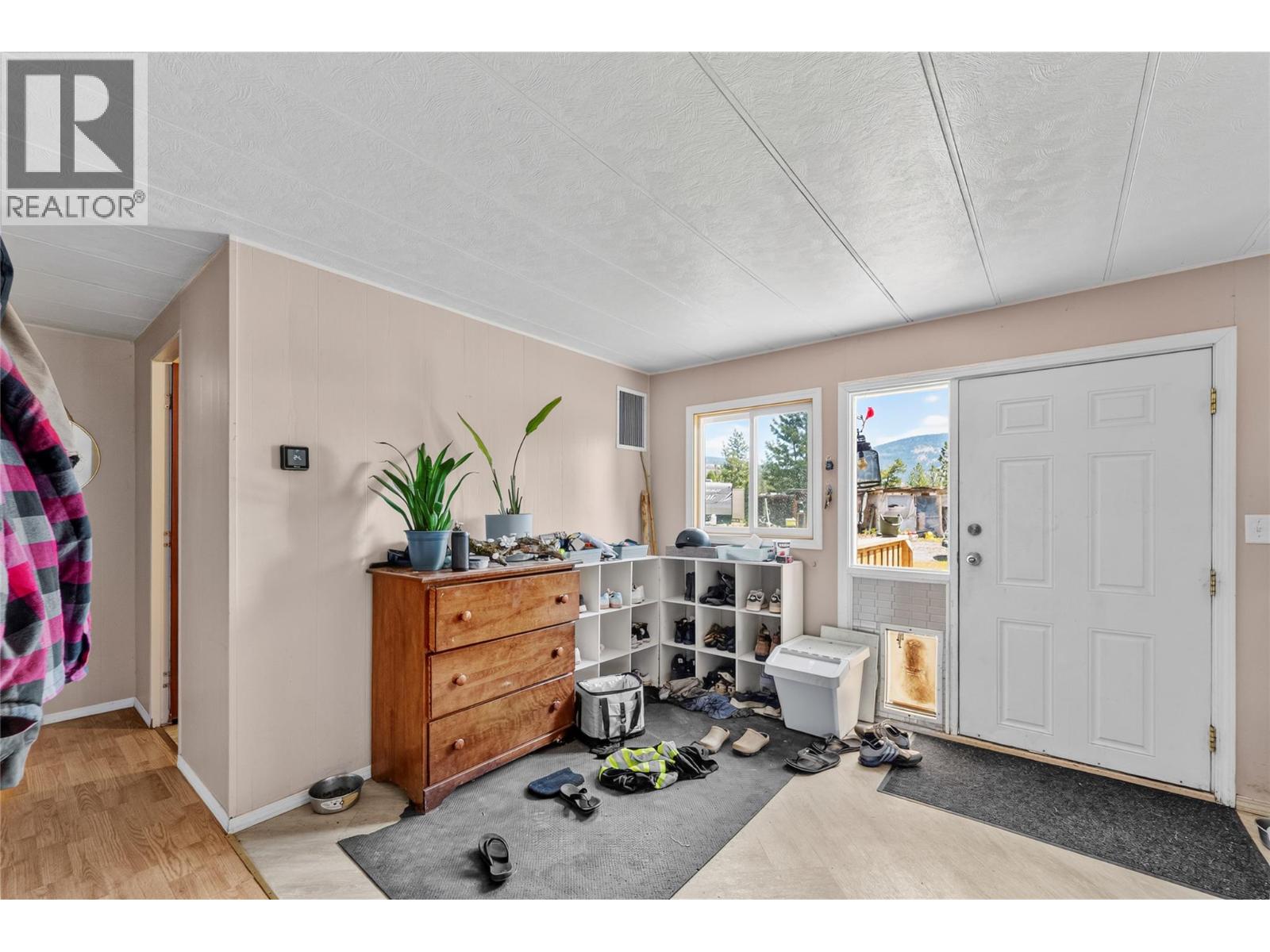 2588 Kinvig Street, Merritt, British Columbia  V0K 1Y0 - Photo 10 - 10394075