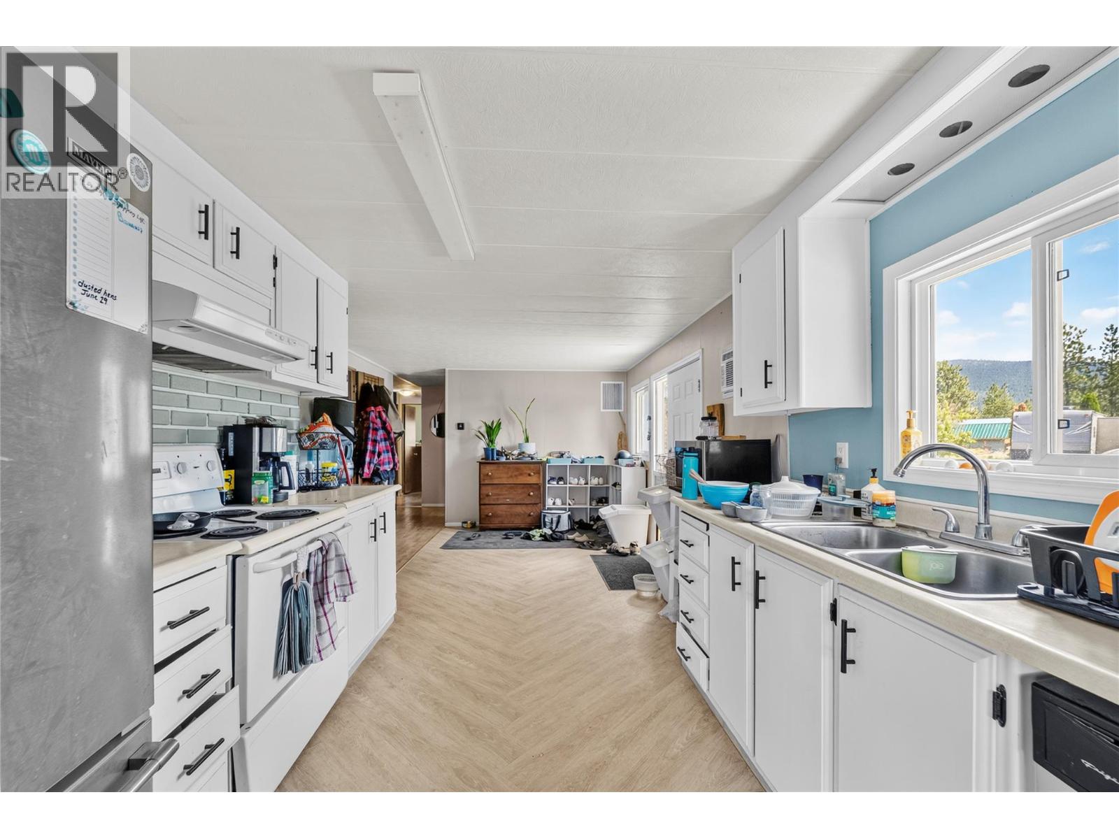 2588 Kinvig Street, Merritt, British Columbia  V0K 1Y0 - Photo 12 - 10394075
