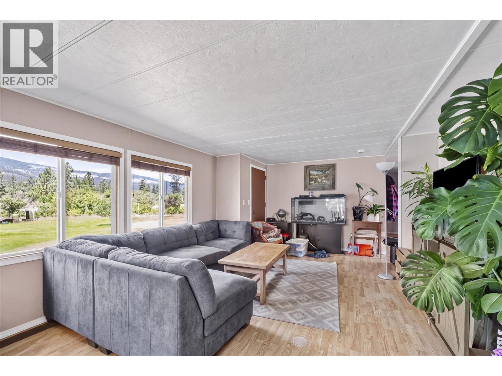 2588 Kinvig Street, Merritt, British Columbia  V0K 1Y0 - Photo 13 - 10394075
