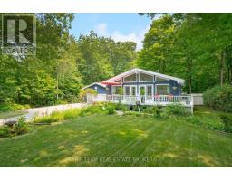 33 ONEIDA CRESCENT, Tiny, Ontario