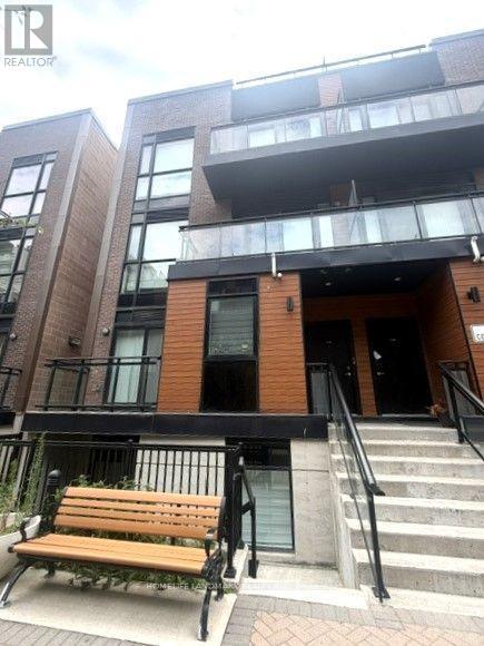 403 - 26 COLES AVENUE, Vaughan (Vaughan Grove)
