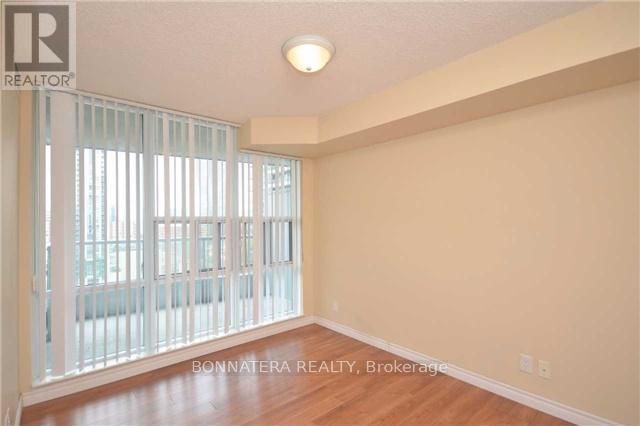 1506 - 33 Elm Drive, Mississauga, Ontario  L5B 4M2 - Photo 14 - W13565778