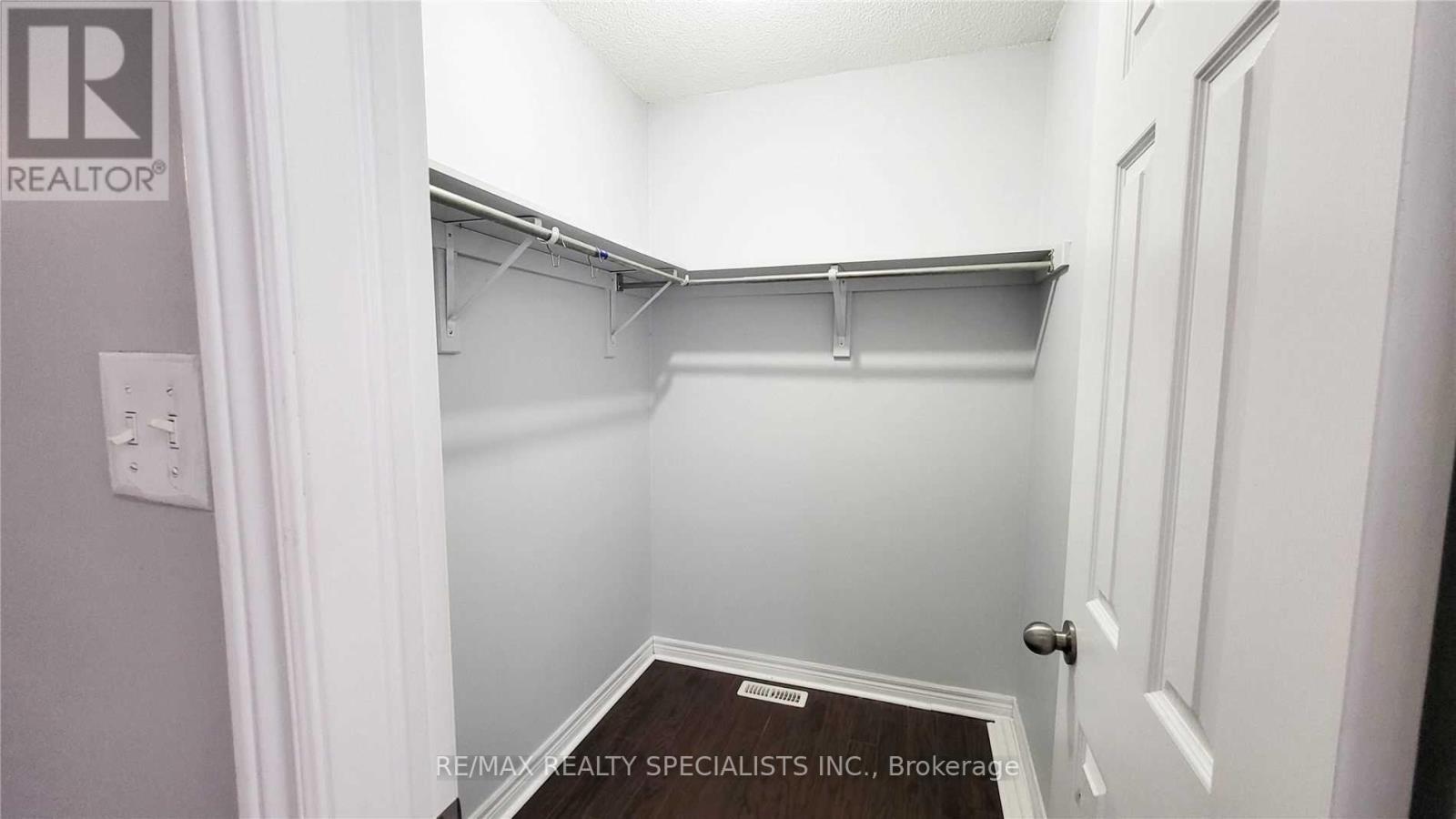 17 Iron Block Drive, Brampton, Ontario  L7A 0K1 - Photo 11 - W13565782