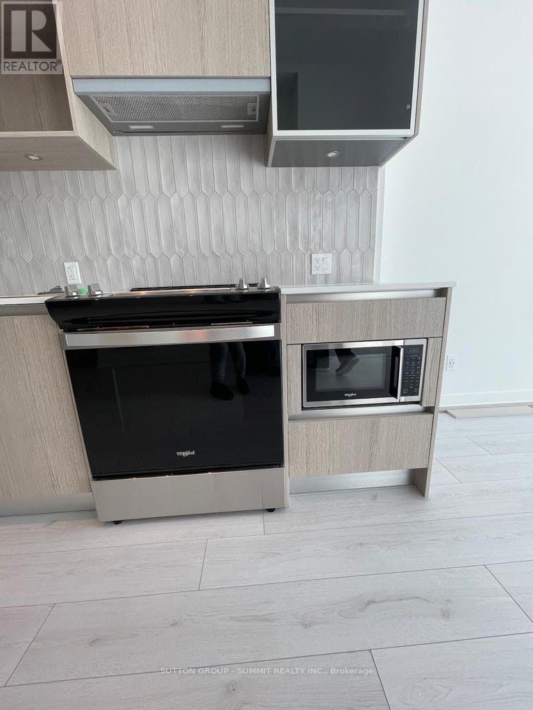 104 - 405 Dundas Street W, Oakville, Ontario L5M 5P9 - Photo 31 - W13565904