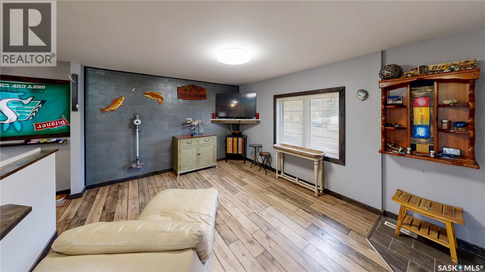 31 Jarvis Street, Qu'appelle, Saskatchewan  S0G 4A0 - Photo 3 - SK042621