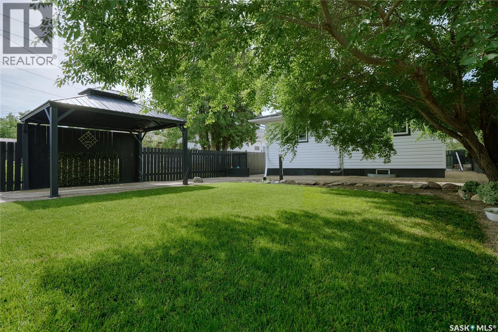 924 Hall Street W, Moose Jaw, Saskatchewan  S6H 2S4 - Photo 30 - SK042394