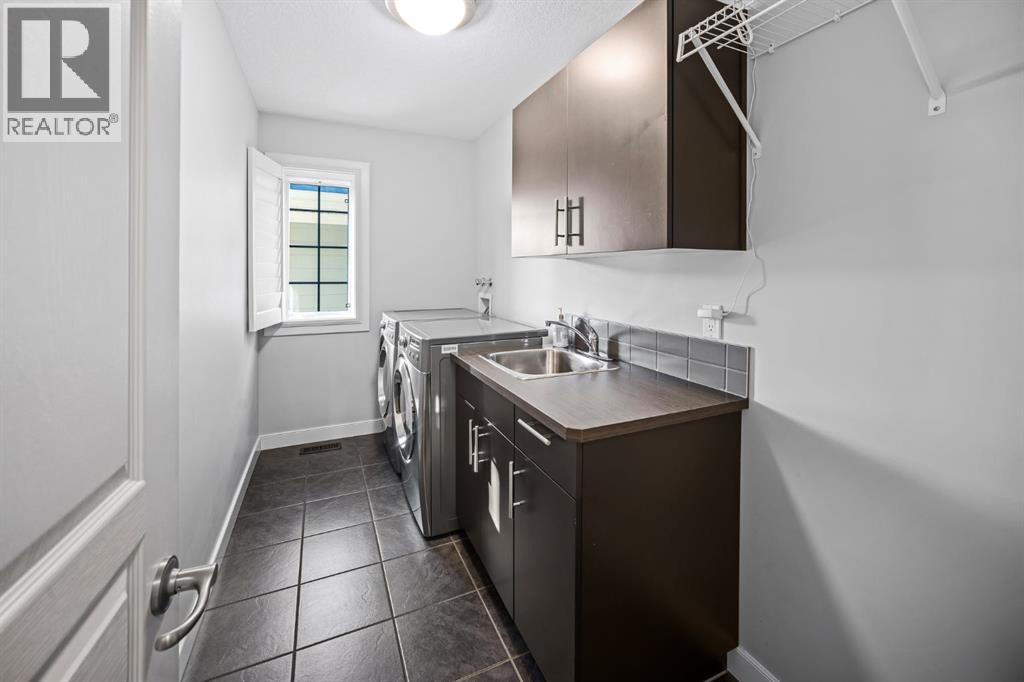 29 Mary Dover Drive Sw, Calgary, Alberta  T3E 7M6 - Photo 21 - A2326352