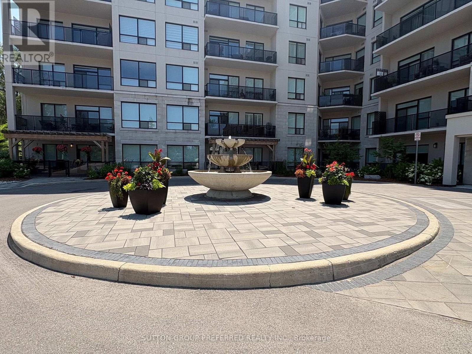 401 - 1200 Commissioners Road W, London South, Ontario  N6K 1C7 - Photo 2 - X13565956