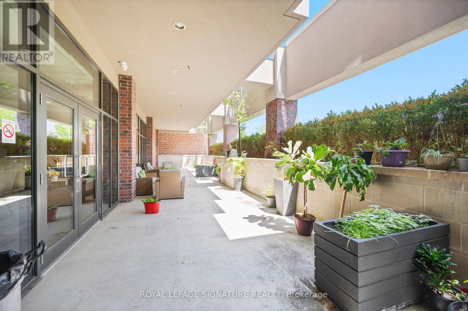 303 - 3563 Lake Shore Boulevard W, Toronto, Ontario  M8W 0A3 - Photo 40 - W13532162