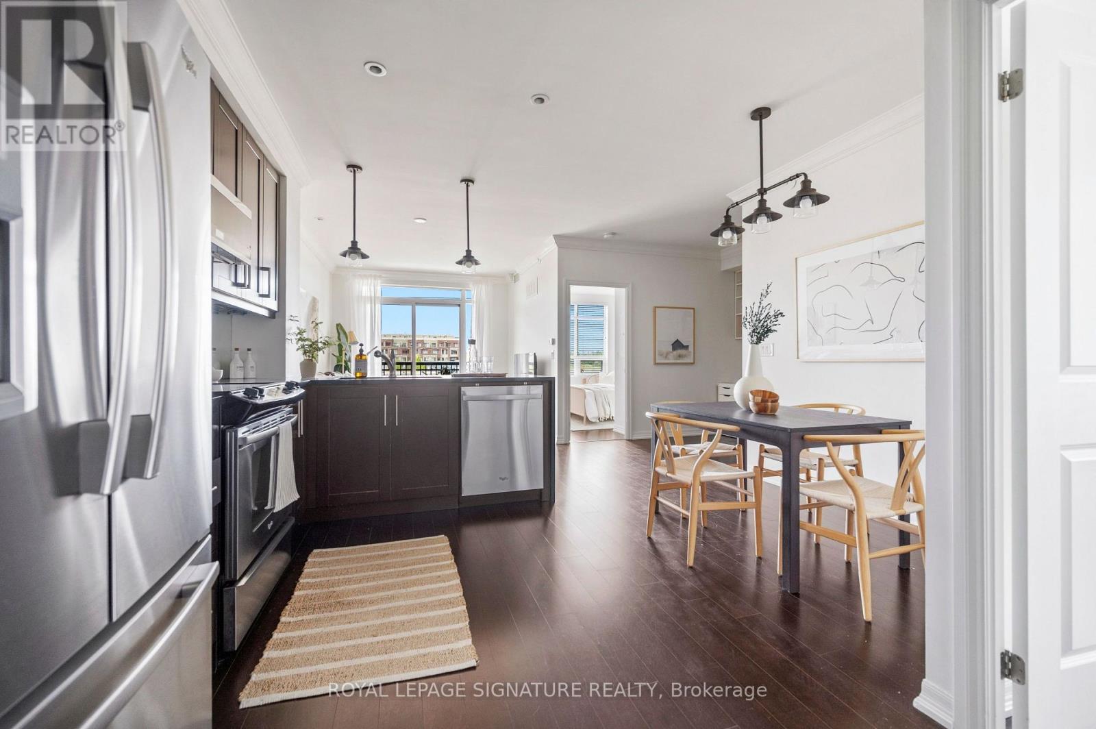 303 - 3563 Lake Shore Boulevard W, Toronto, Ontario  M8W 0A3 - Photo 5 - W13532162