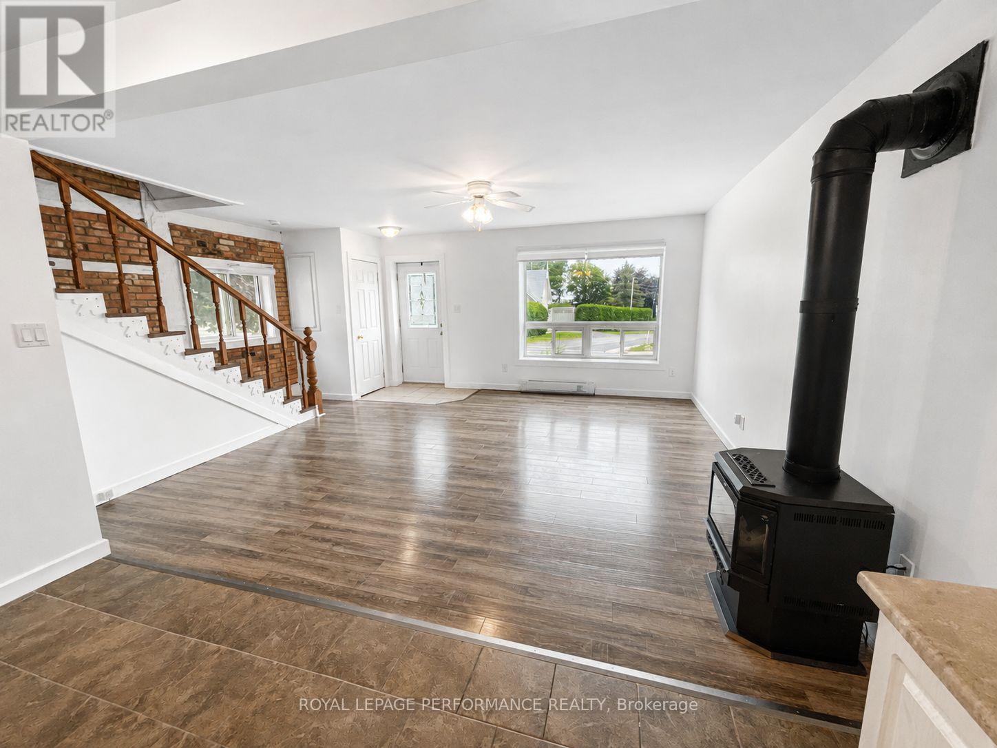 989 King Street, Champlain, Ontario K0B 1K0 - Photo 3 - X13565942