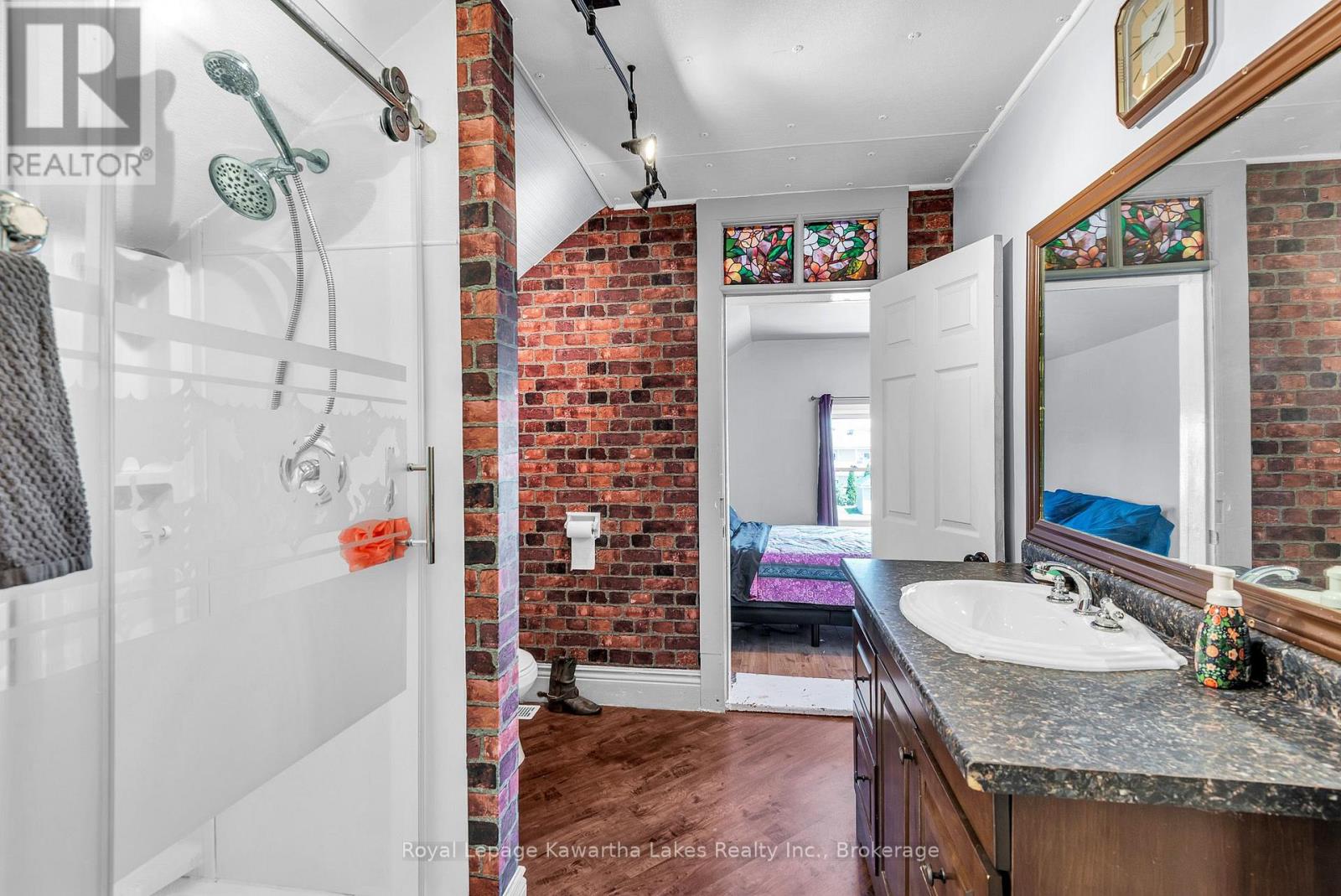 6 Wolfe Street, Kawartha Lakes (Lindsay), Ontario  K9V 2H9 - Photo 18 - X13566294