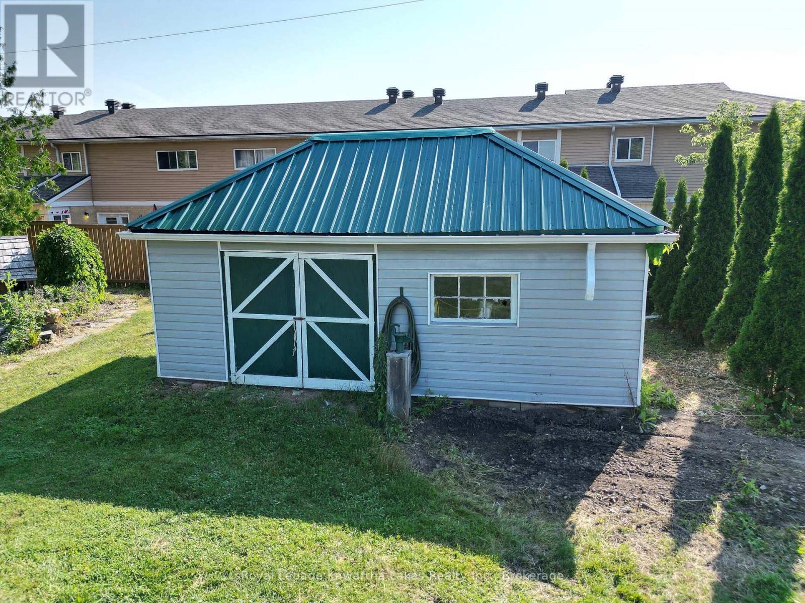 6 Wolfe Street, Kawartha Lakes (Lindsay), Ontario  K9V 2H9 - Photo 28 - X13566294