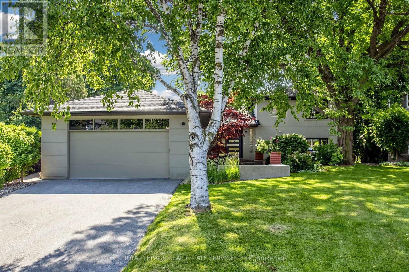 45 HOPPERTON DRIVE, Toronto (St. Andrew-Windfields)