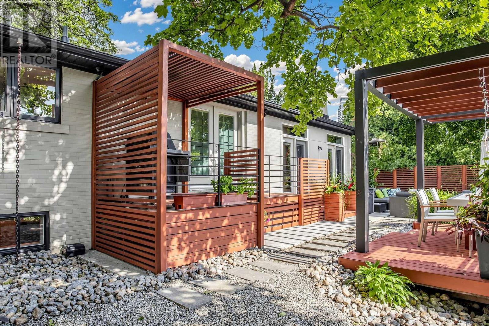 45 Hopperton Drive, Toronto, Ontario  M2L 2S7 - Photo 29 - C13565948