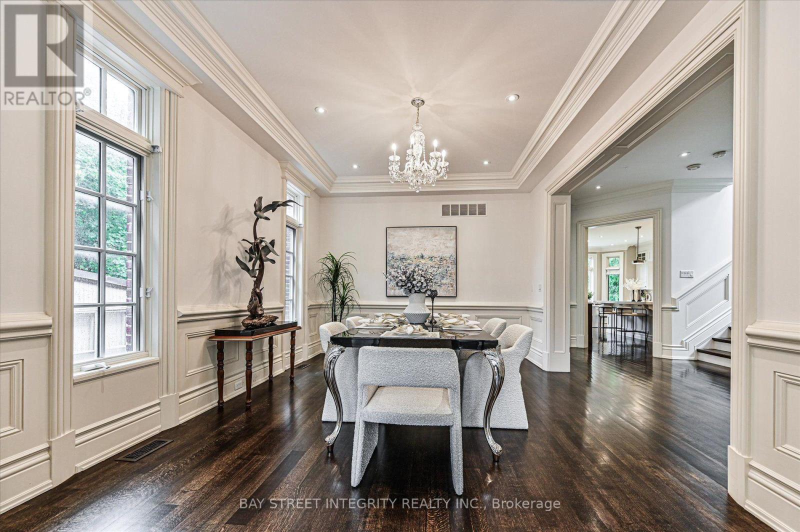 5 Westgrove Crescent, Toronto, Ontario M5N 2S7 - Photo 11 - C13566092