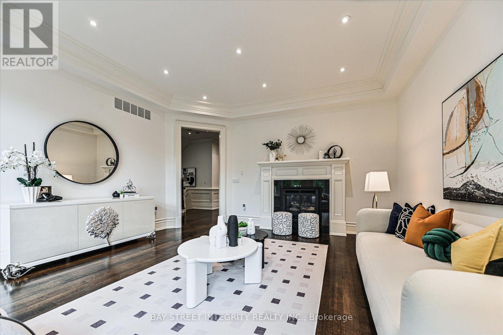 5 Westgrove Crescent, Toronto, Ontario M5N 2S7 - Photo 15 - C13566092