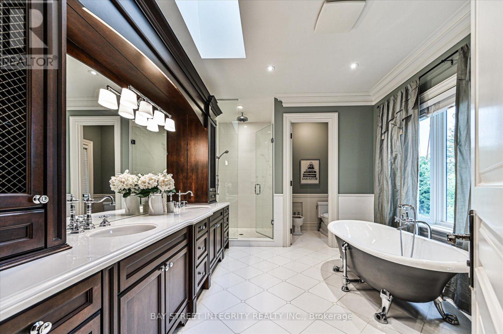 5 Westgrove Crescent, Toronto, Ontario M5N 2S7 - Photo 29 - C13566092