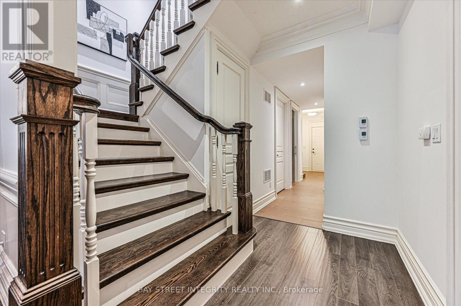 5 Westgrove Crescent, Toronto, Ontario M5N 2S7 - Photo 37 - C13566092