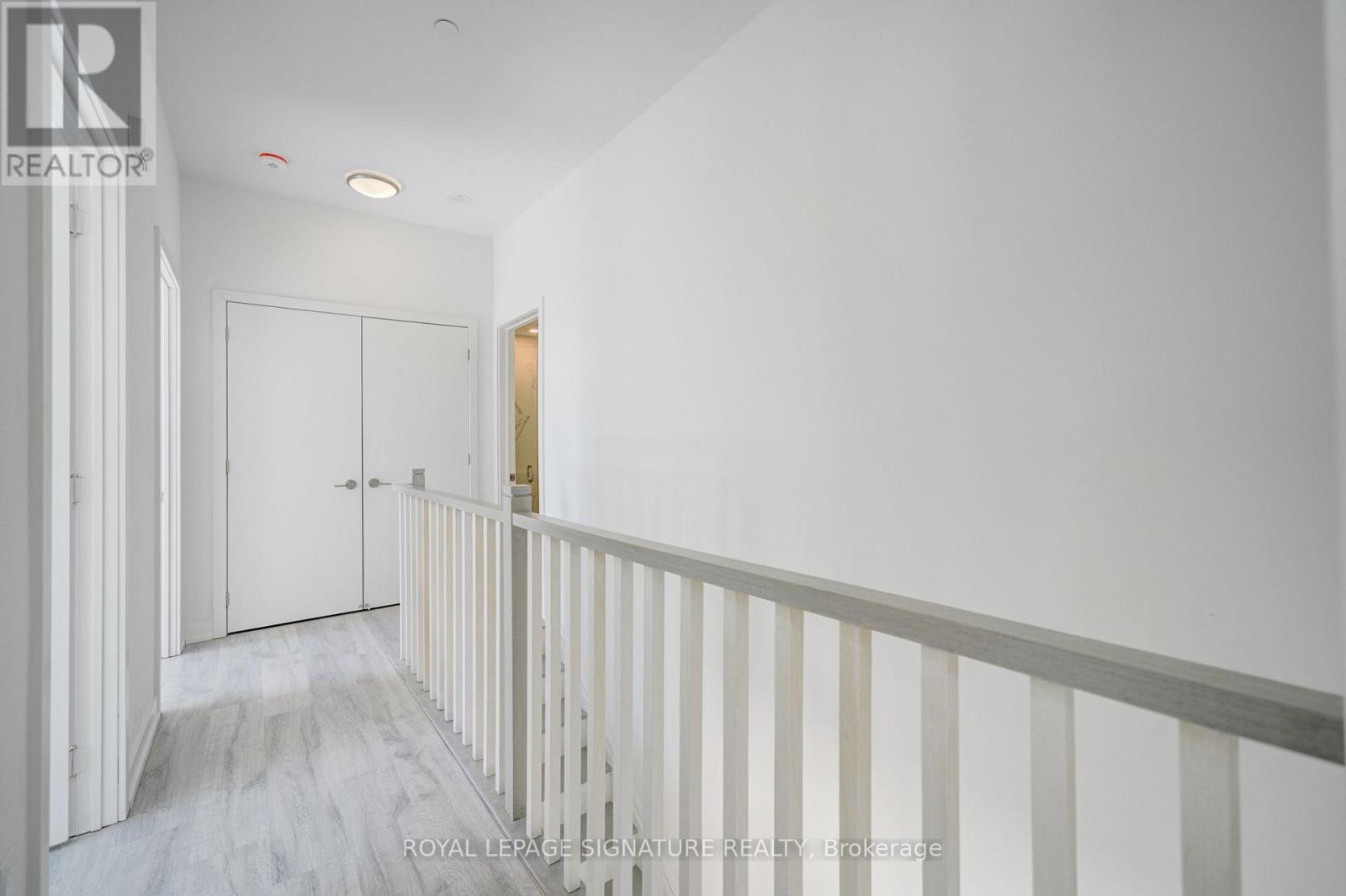 12 Olympic Garden Drive, Toronto, Ontario  M2N 0B9 - Photo 10 - C13566284