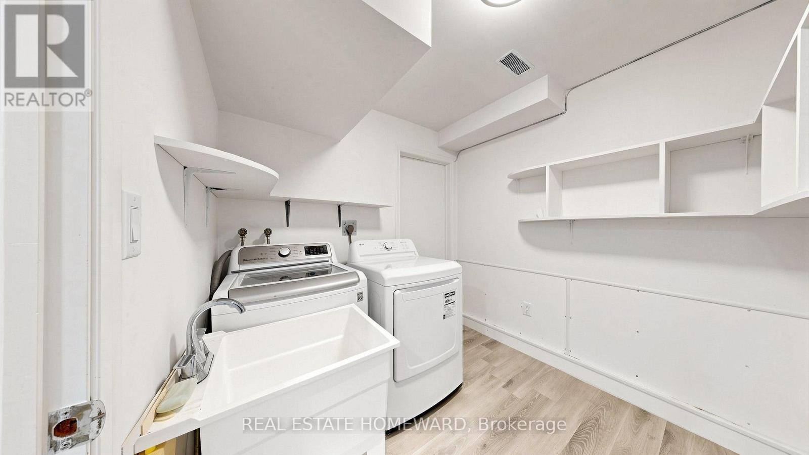 Basement - 124 Kendal Avenue, Toronto, Ontario  M5R 1L9 - Photo 16 - C13566296