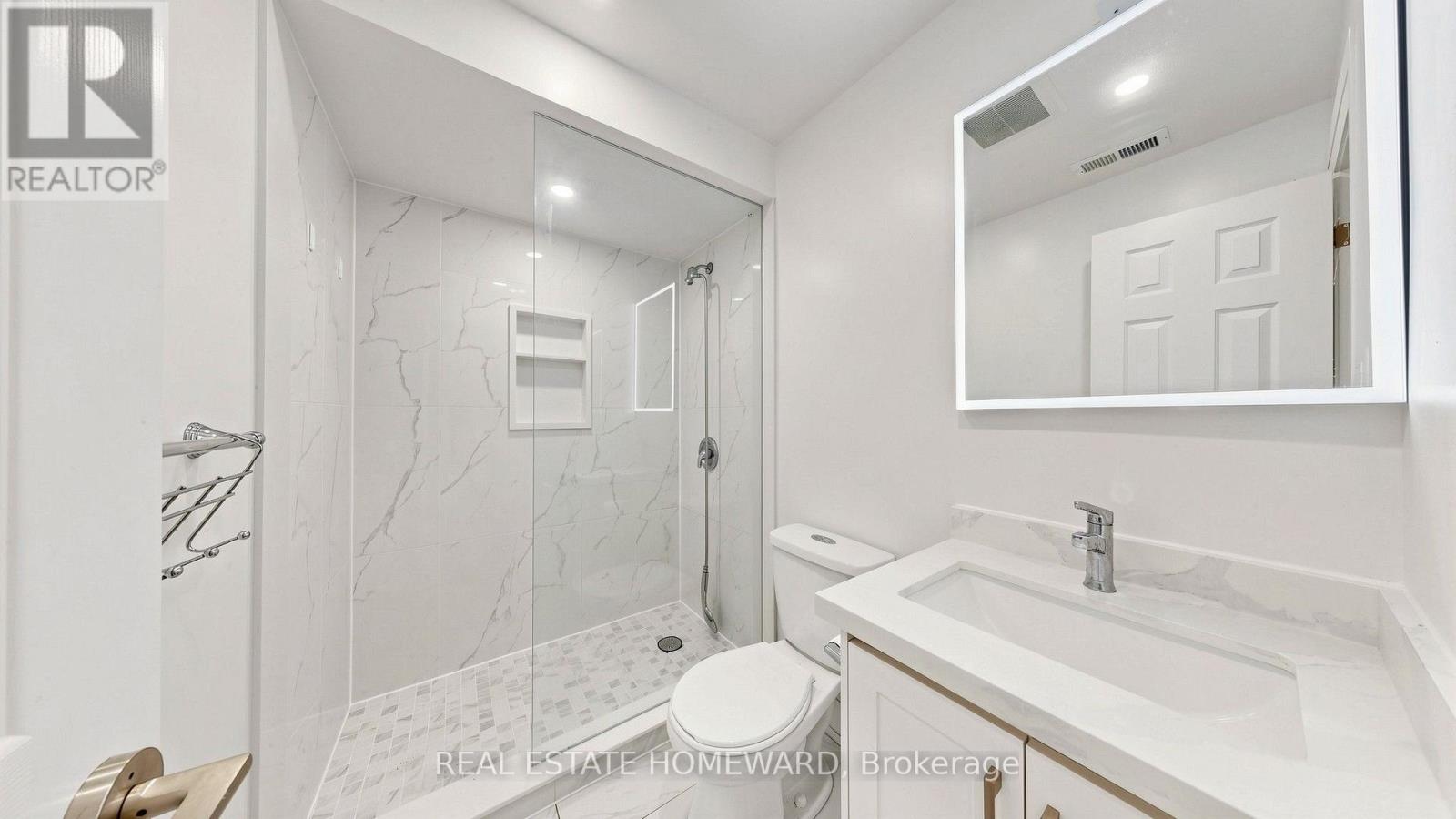 Basement - 124 Kendal Avenue, Toronto, Ontario  M5R 1L9 - Photo 8 - C13566296