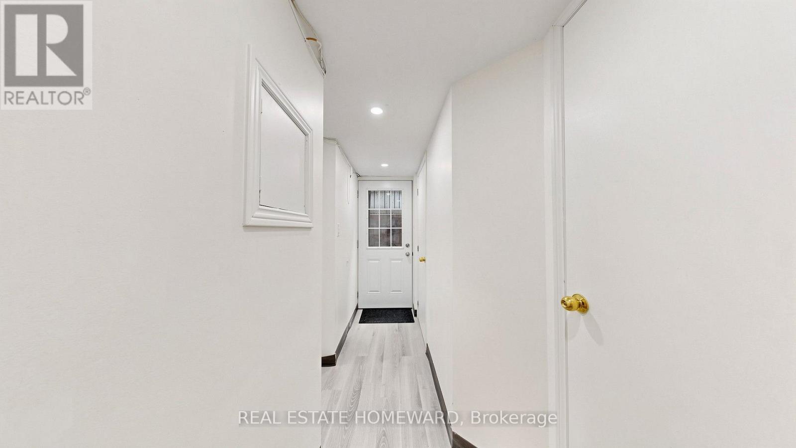 Basement - 124 Kendal Avenue, Toronto, Ontario  M5R 1L9 - Photo 9 - C13566296
