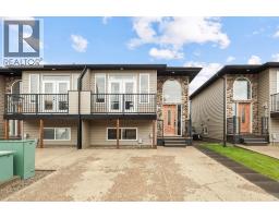 6, 762 Heritage Boulevard W, Lethbridge, Alberta