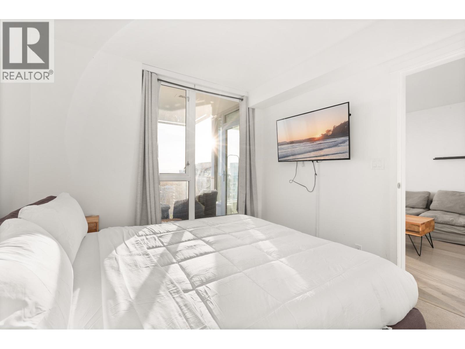 2110 3355 Binning Road, Vancouver, British Columbia V6S 0J1 - Photo 8 - R3146223