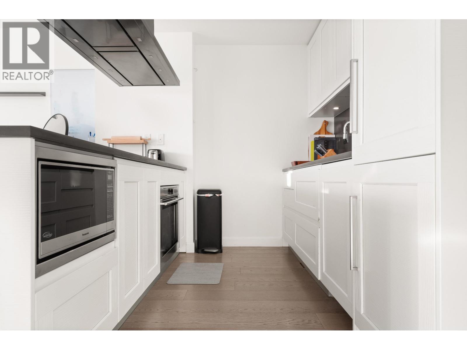 2110 3355 Binning Road, Vancouver, British Columbia V6S 0J1 - Photo 11 - R3146223