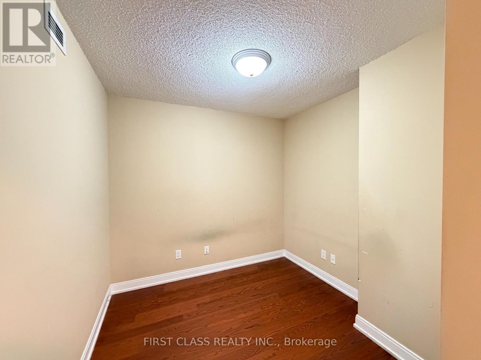 2525 - 238 Bonis Avenue, Toronto, Ontario  M1T 3W7 - Photo 5 - E13565946