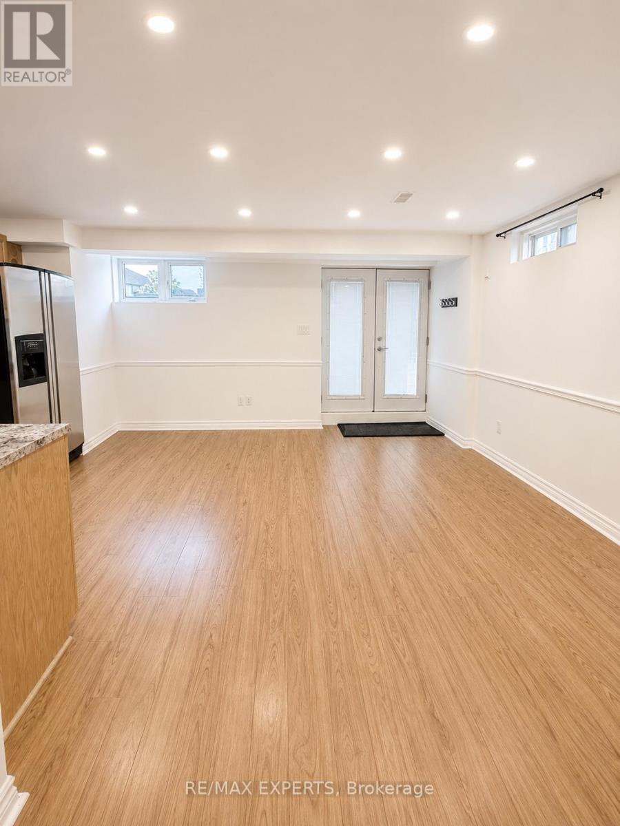 Bsmt - 4 Mosely Crescent, Ajax, Ontario  L1Z 0M9 - Photo 4 - E13566000