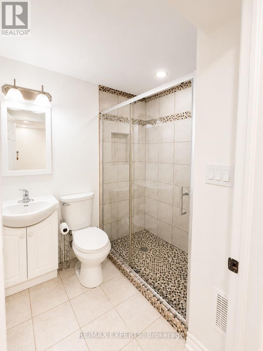 Bsmt - 4 Mosely Crescent, Ajax, Ontario  L1Z 0M9 - Photo 7 - E13566000