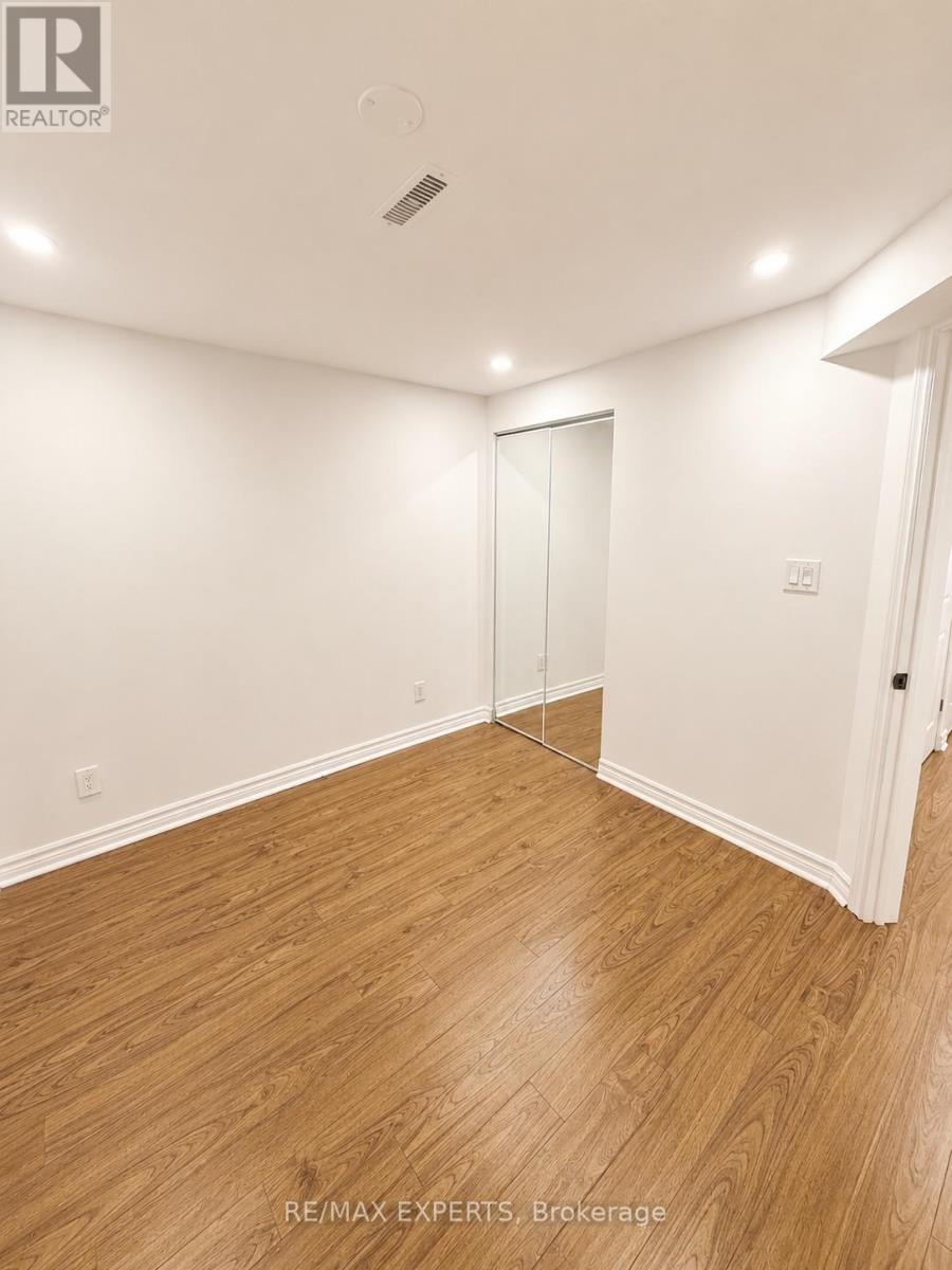 Bsmt - 4 Mosely Crescent, Ajax, Ontario  L1Z 0M9 - Photo 9 - E13566000