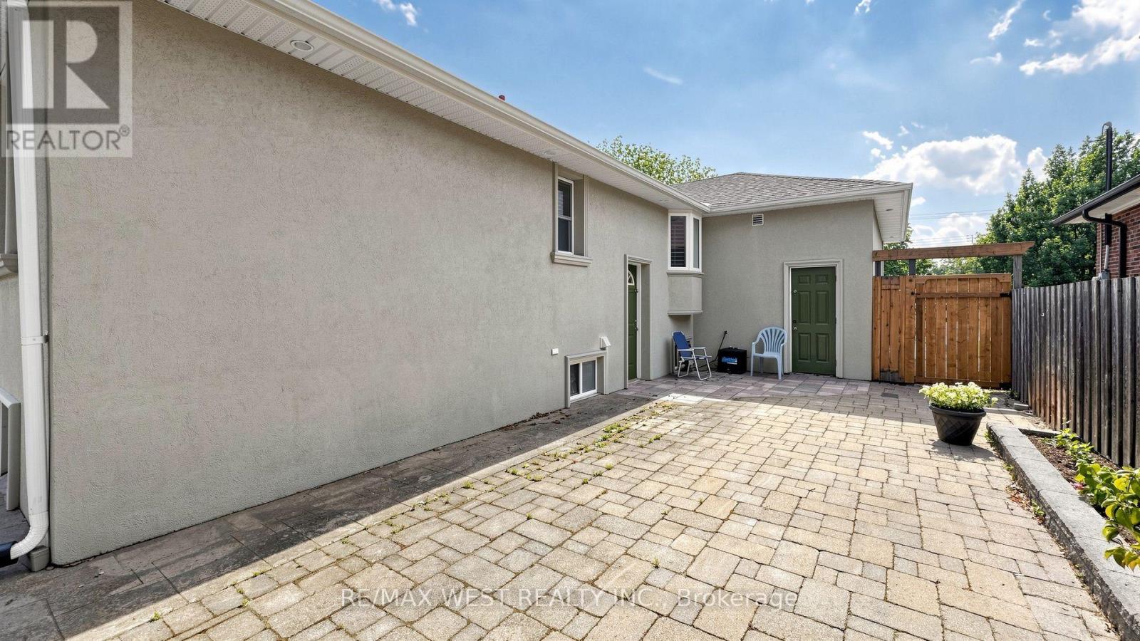555 Mccowan Road, Toronto, Ontario  M1J 1J7 - Photo 47 - E13566026